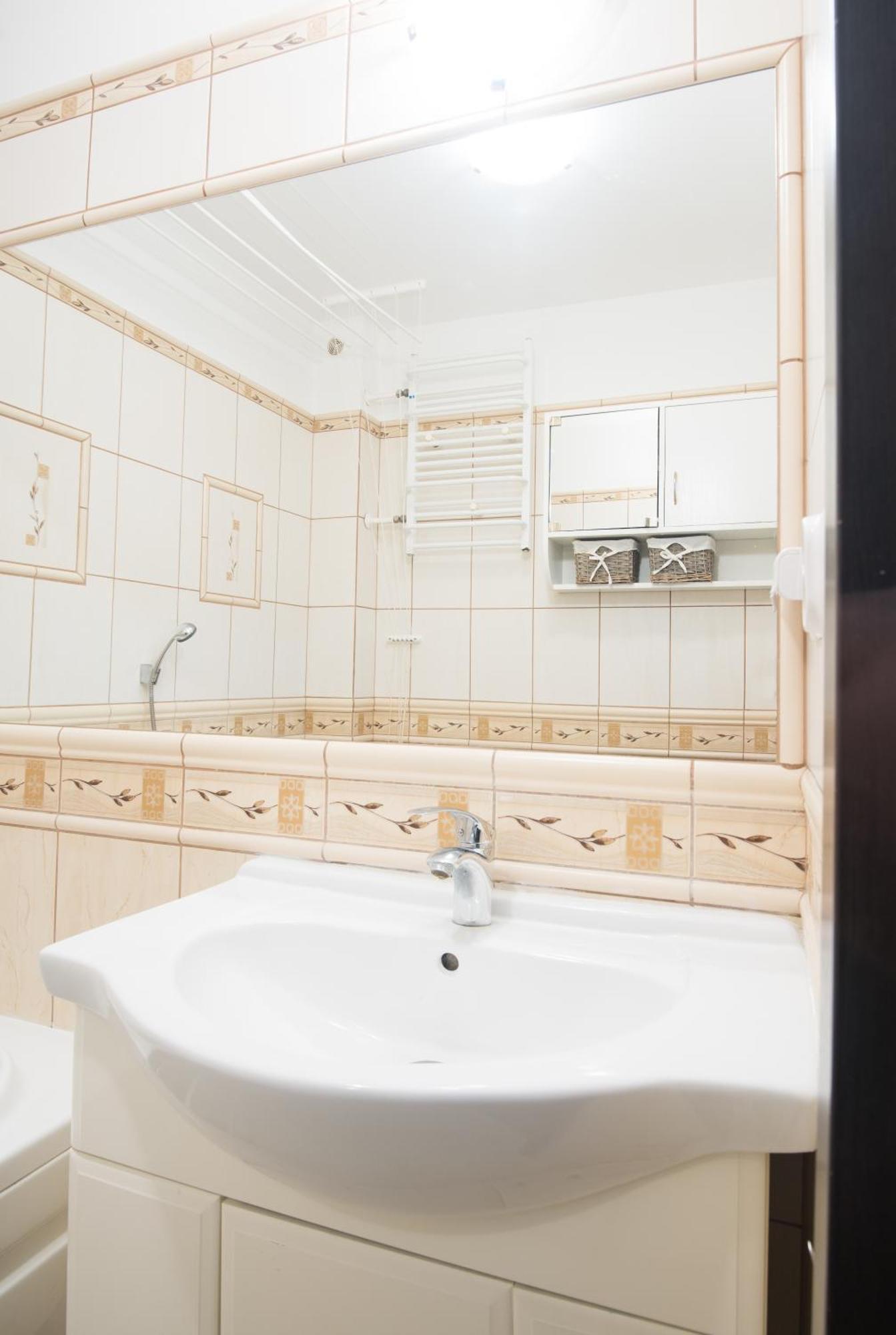 Apartament Kolobrzeg Mysliwska Exterior foto
